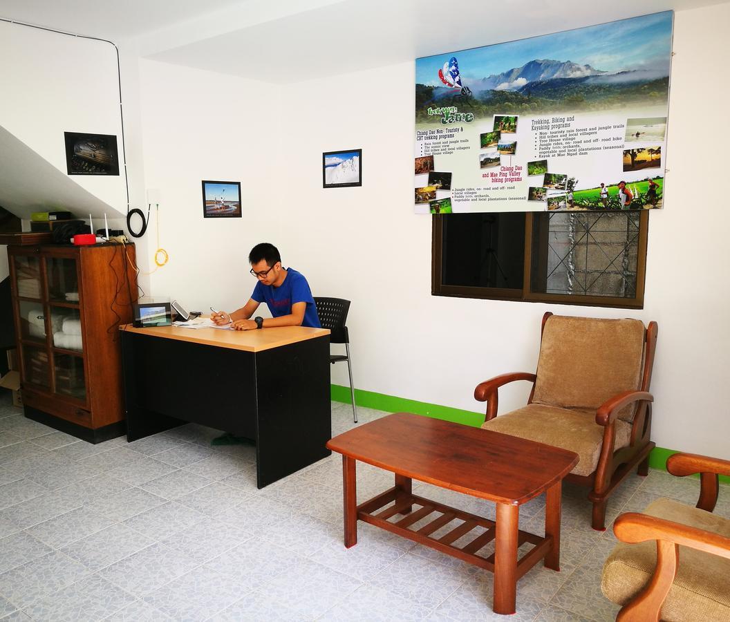 Stay With Jame Hostel Chiang Mai Exterior photo